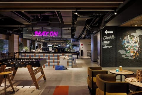 Moxy Tokyo Kinshicho, Lobby