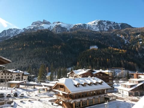 Hotel Oswald, Exterior