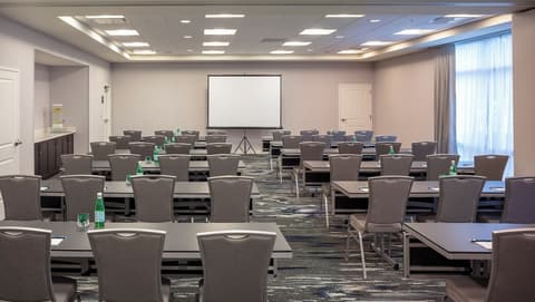 Homewood Suites by Hilton Needham Boston, Meeting facility