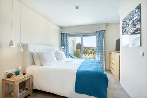 7Pines Resort Ibiza, part of Destination by Hyatt, Room