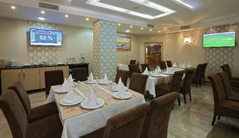 Hôtel Saray, Banquet hall