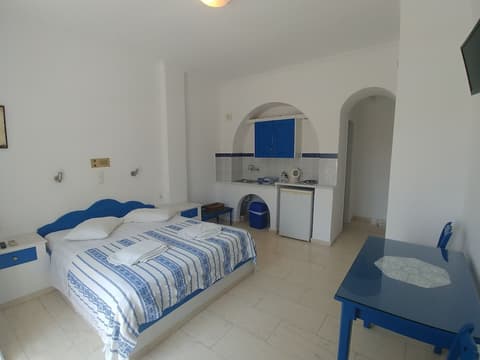 Dioskouri Art Villas, Room