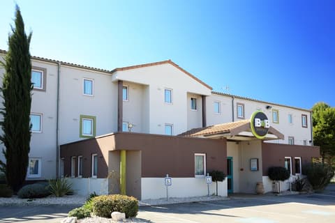 B&B HOTEL AIX EN PROVENCE Pont de l'Arc, Front of property