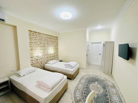Samarkand Travel Hotel, 