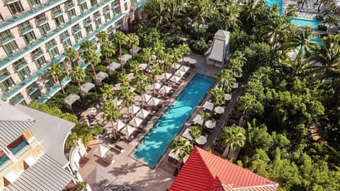 SLS Baha Mar, Pool