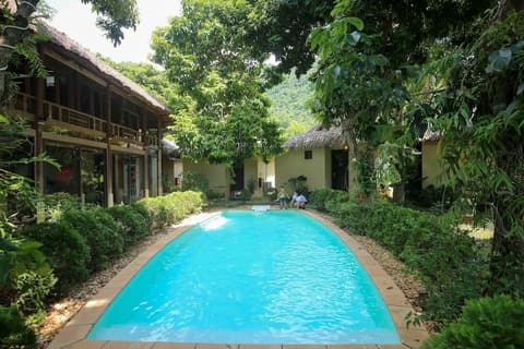 Mai Chau Villas, Pool