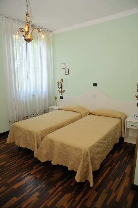 Hotel Savona, Room