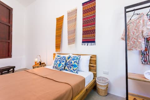 Socialtel Maderas, Room