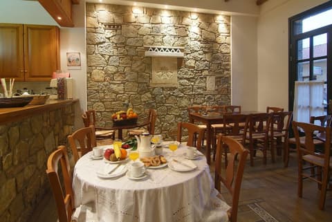 Artemis Hotel, Breakfast area