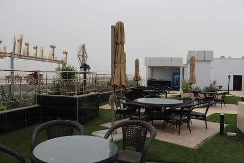Al Dyafa Hotel Suites, Balcony