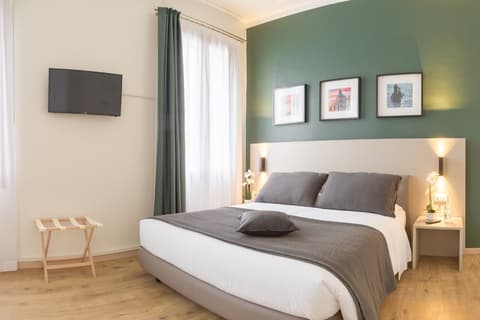 Grand Canal Suites, Room