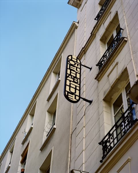 Hôtel Habituel, Front of property