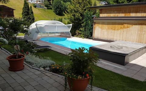 Hotel Enzian, Outdoor pool