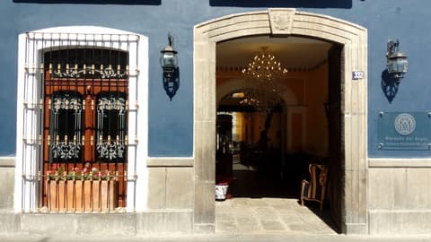 Hotel Marques Del Angel, Property entrance