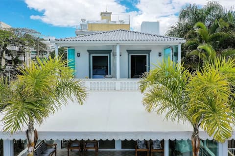 Solar Beach Hotel, Exterior detail