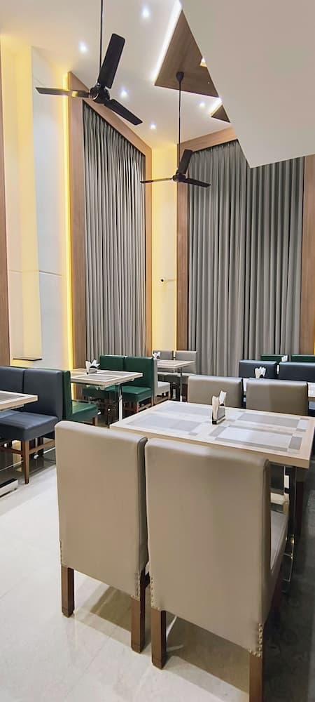 Zaith Residency, Chennai, Breakfast buffet