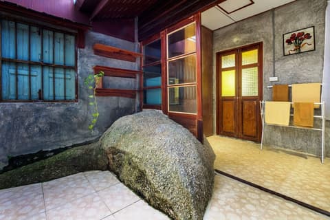 Kanya Cozy Bungalows Kata Beach, Bathroom