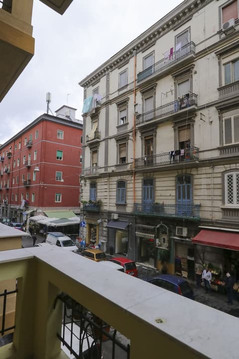 Donn'Anna Bed & Breakfast, Exterior