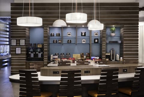 EVEN Hotel Miami - Airport by IHG, Restaurant