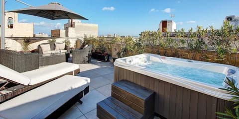 Palazzo Paolina Boutique Hotel, Property grounds