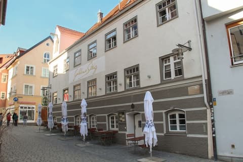 Hotel Goldene Steig, Front of property