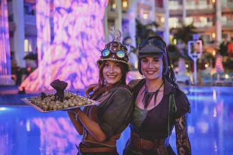 Bahia Principe Fantasia Tenerife - All Inclusive, Theater show