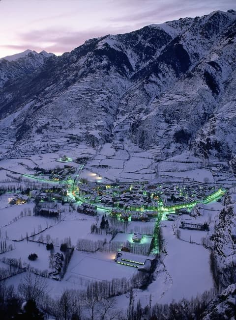 Hotel La Neu, Aerial view