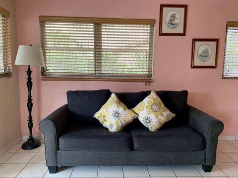 Dawsons Hideaway, Living area