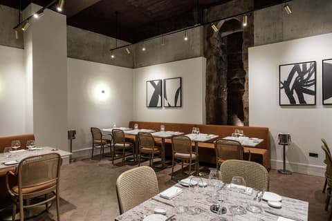 The Cumberland Hotel by NEU Collective, Breakfast area