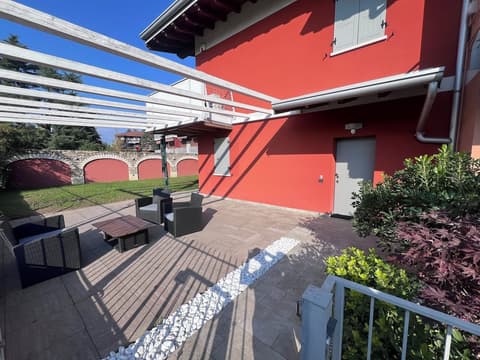 B2in Suite & Office, Room