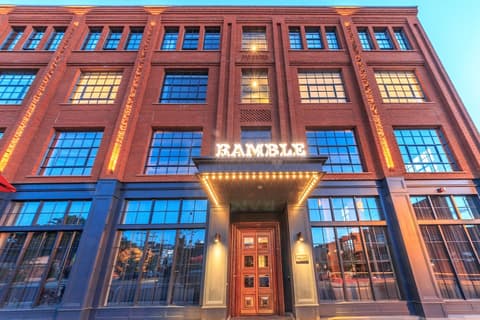 The Ramble Hotel, Property entrance