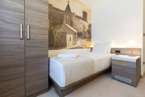 Hotel Royal Inn, Room