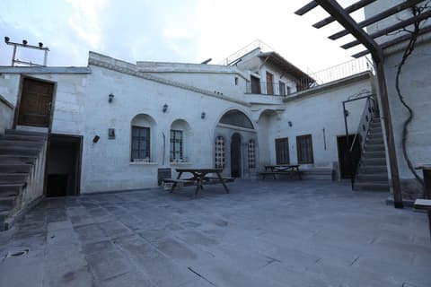 Upper Greek House, Courtyard