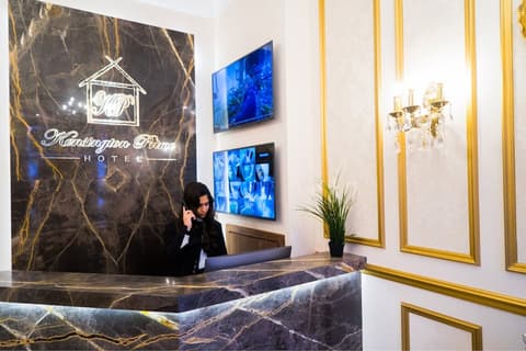 Kensington Prime Hotel, Reception