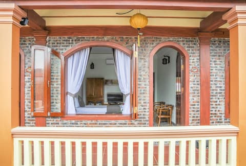 La Belle Vie Tam Coc Homestay, Terrace/patio