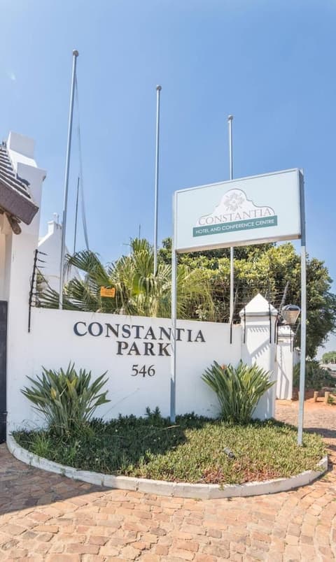 Constantia Hotel and Conference Centre, Exterior