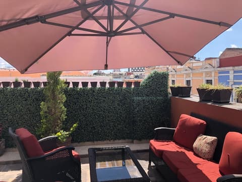 Hotel Elena, Balcony