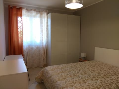 Villa Feluchia, Room