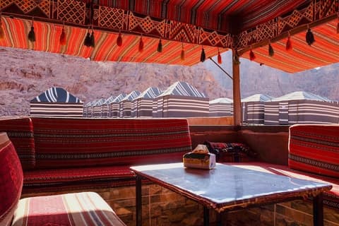 Desert Moon Camp, Living area