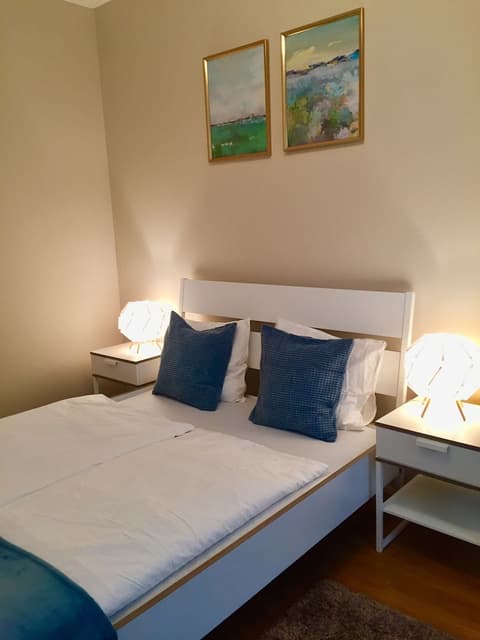 Quality Point Apartments 0-24 reception, Room