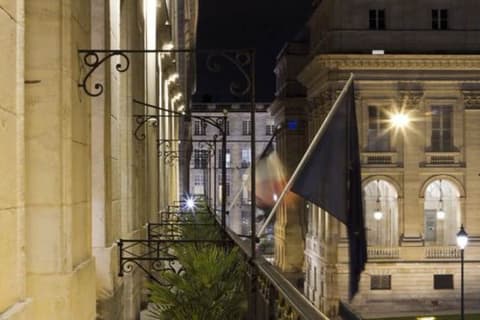 Hôtel Majestic, Exterior