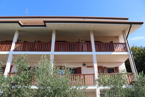 Albergo Alla Pineta, Exterior