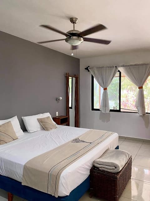 Maya Eco Village, Room