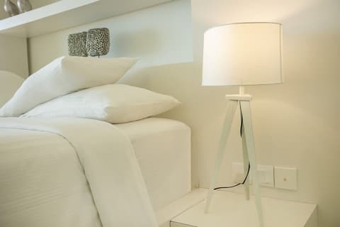 Green Turtle Villa by The Serendipity Collection, Room