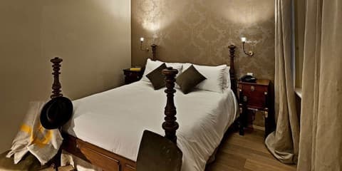 Castello di Buttrio, Room