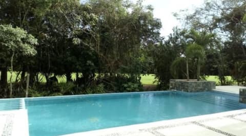 Baru Puerto Aventuras, Pool