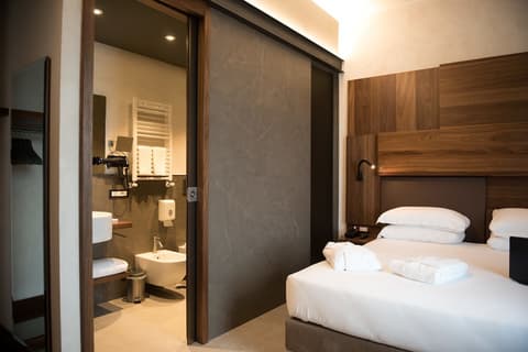 Gasometer Urban Suites, Room