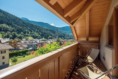 Beverly Alps Hotel & Spa, Balcony