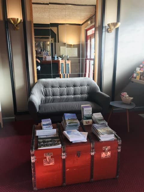 Hôtel Italia, Reception