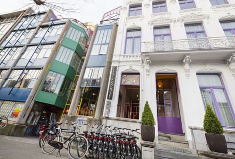 Quentin Zoo hotel, Front of property